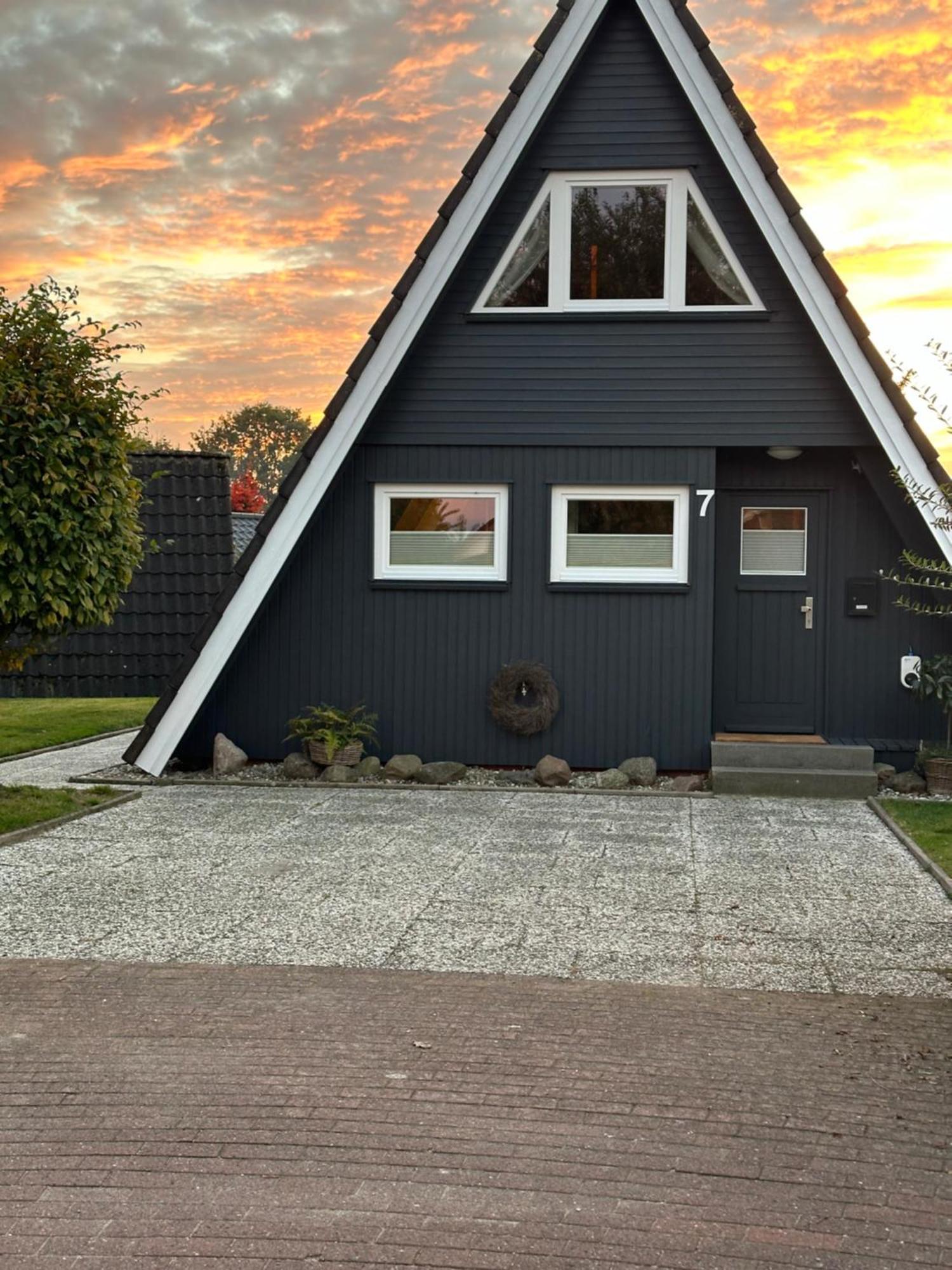 Holiday home Nur-dach-haus Am Alfsee *